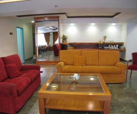 Diana Hotel Chios Town Habitación foto